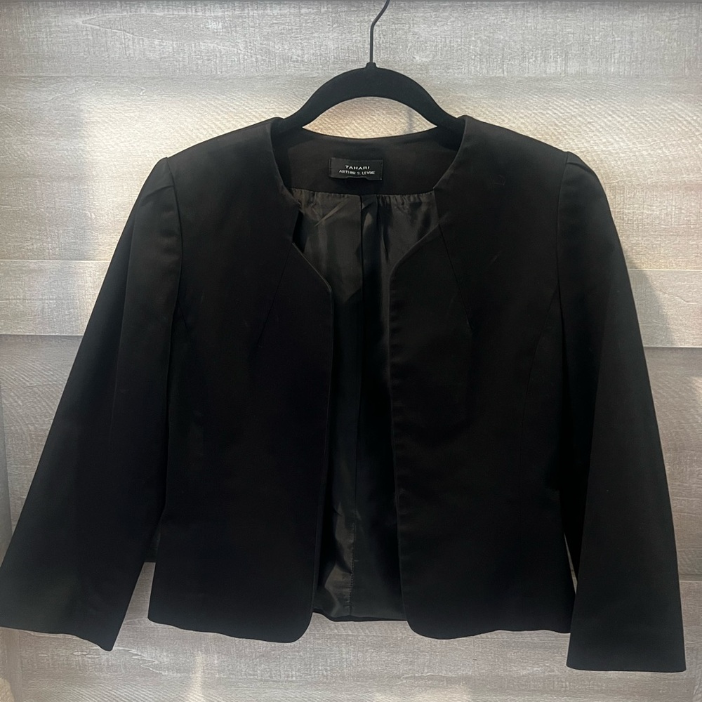 Tahari By Arthur S Levine - Womens Suit Jacket, Black, Size 2